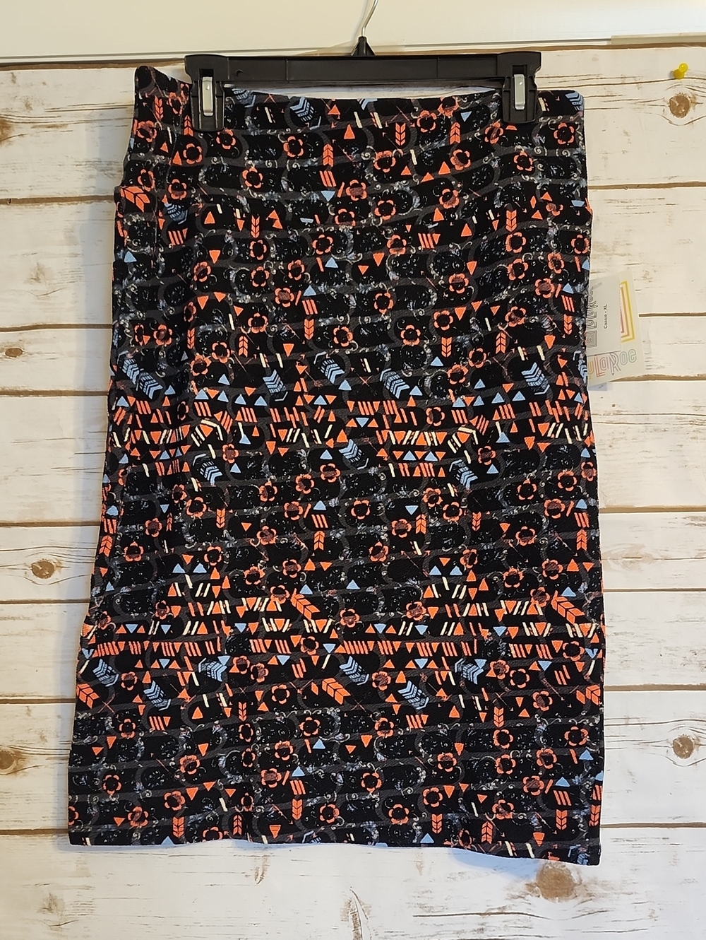LuLaRoe Cassie Pencil Skirt XL - NWT